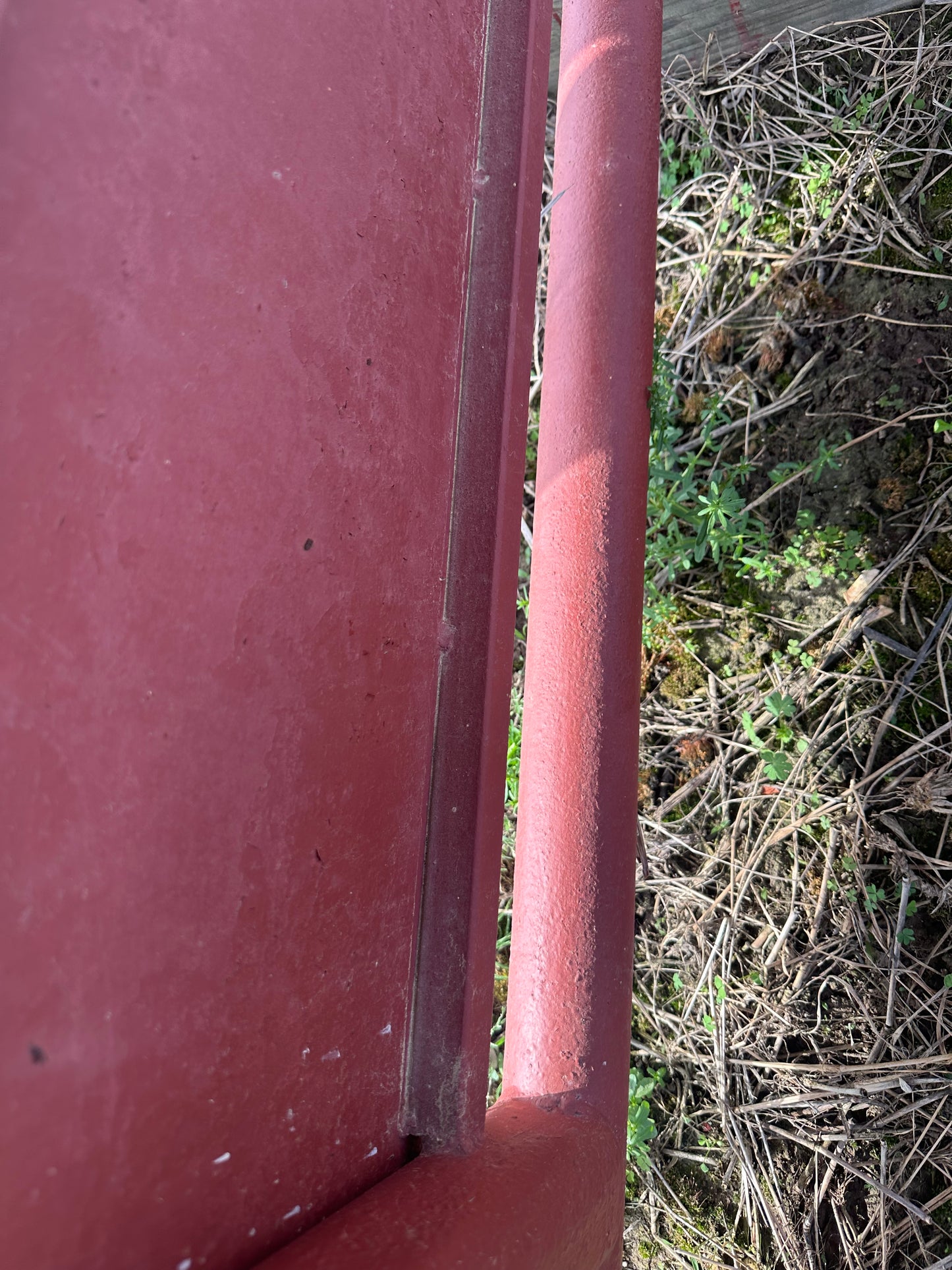 Covered Hay Feeder Steel